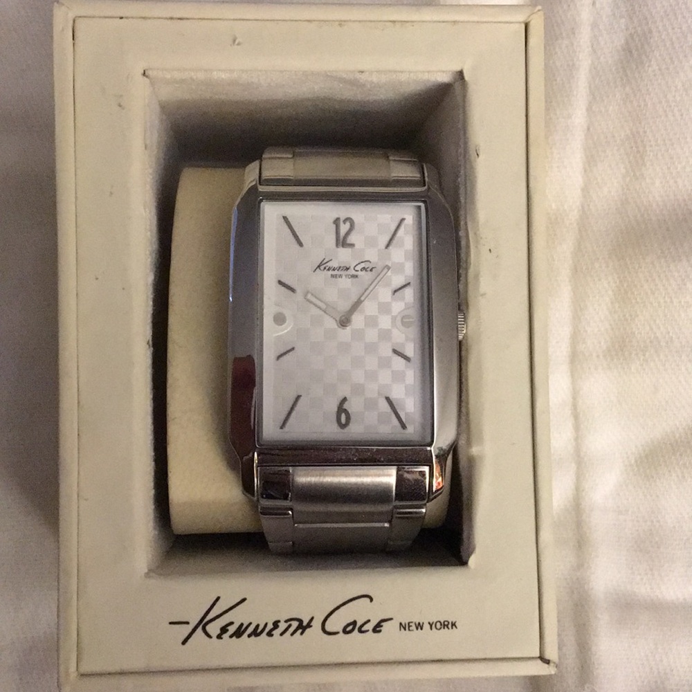 Kenneth Cole New York Signature watch